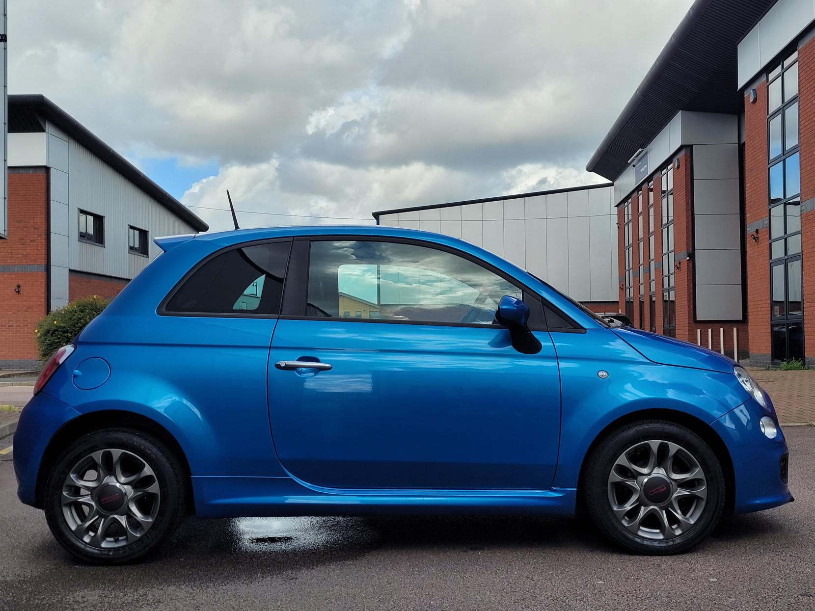 Fiat 500 1.2 S Hatchback 3dr Petrol Manual Euro 6 (s/s) (69 bhp)