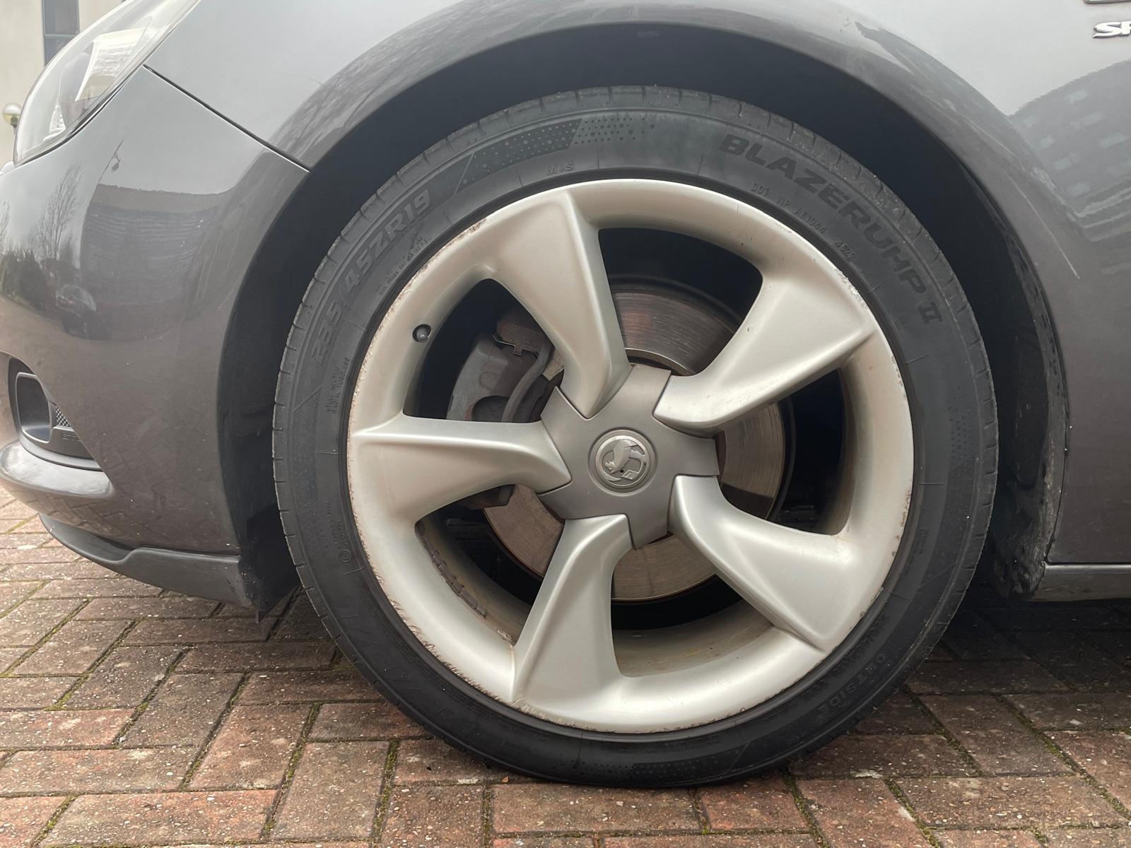 Vauxhall Astra GTC 1.4T SRi Coupe 3dr Petrol Manual Euro 5 (s/s) 20in Alloy (140 ps)