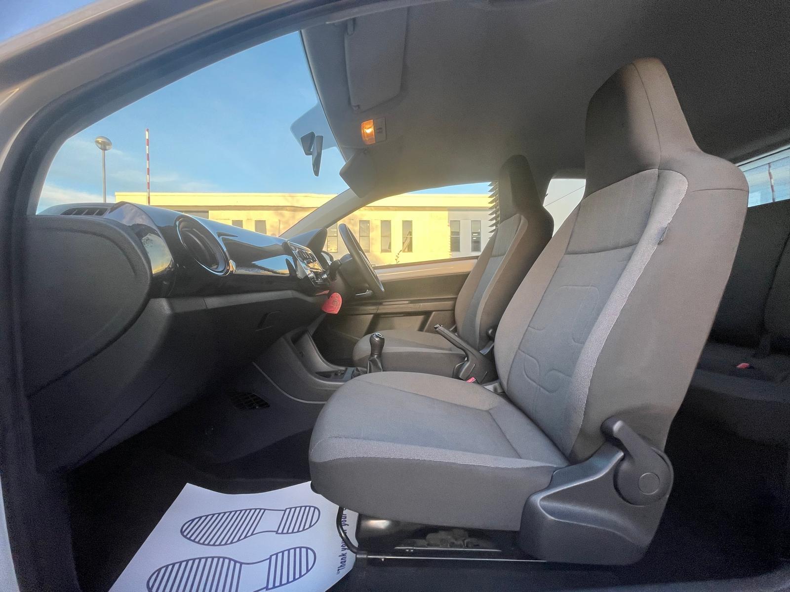 Volkswagen up! 1.0 Move up! Hatchback 3dr Petrol Manual Euro 5 (60 ps)