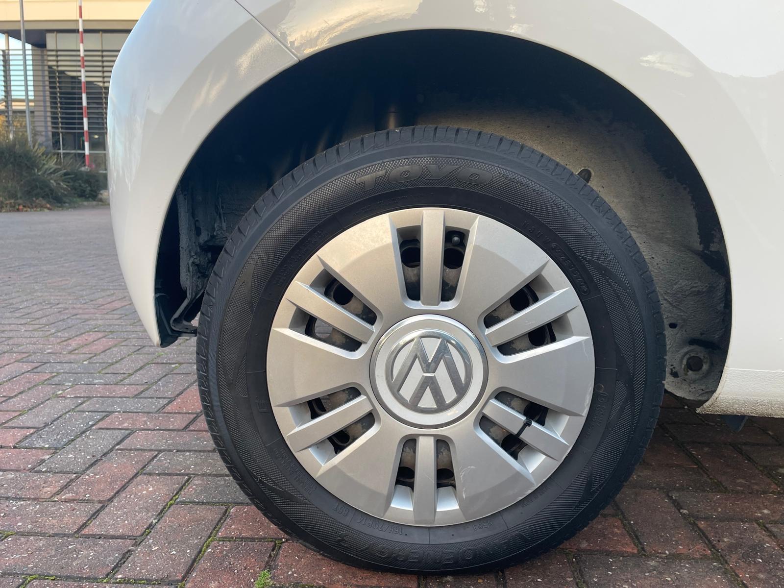 Volkswagen up! 1.0 Move up! Hatchback 3dr Petrol Manual Euro 5 (60 ps)