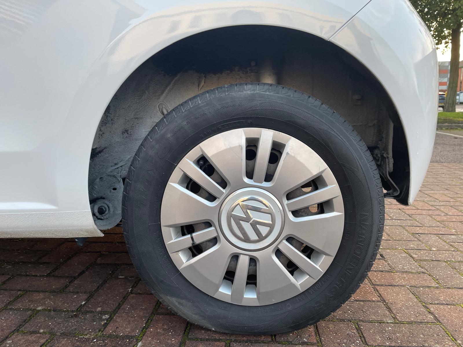 Volkswagen up! 1.0 Move up! Hatchback 3dr Petrol Manual Euro 5 (60 ps)